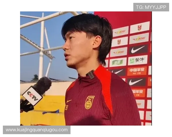 国足首发调整胡荷韬吾米提江登场